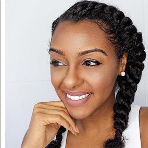 Meet your Posher, Jasmine